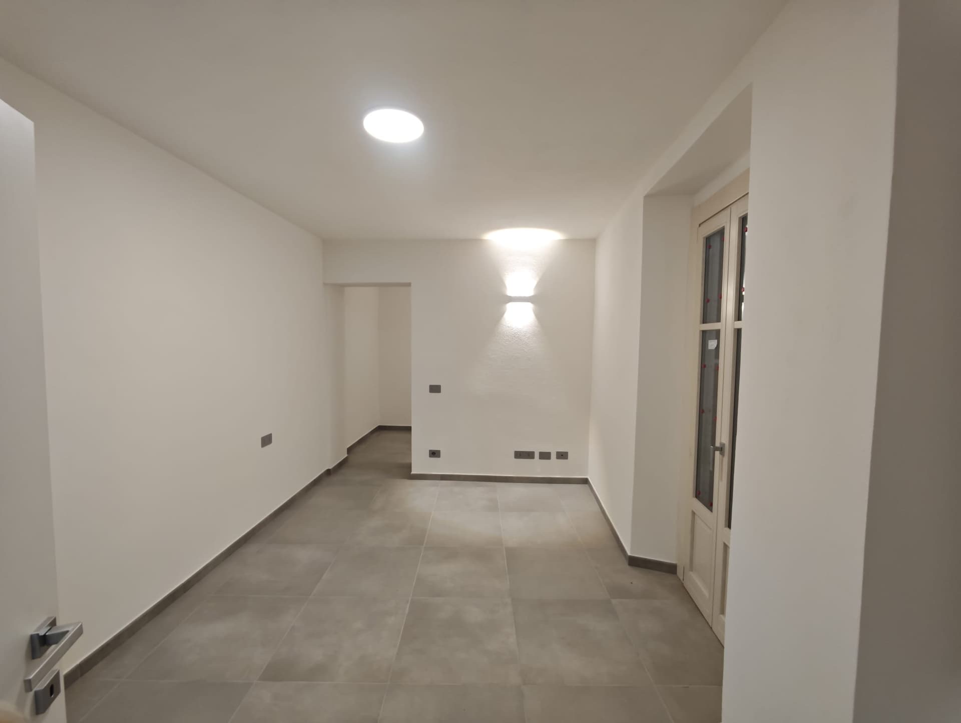 Foto reale della camera dell'appartamento 10 · Camera · altra prospettiva